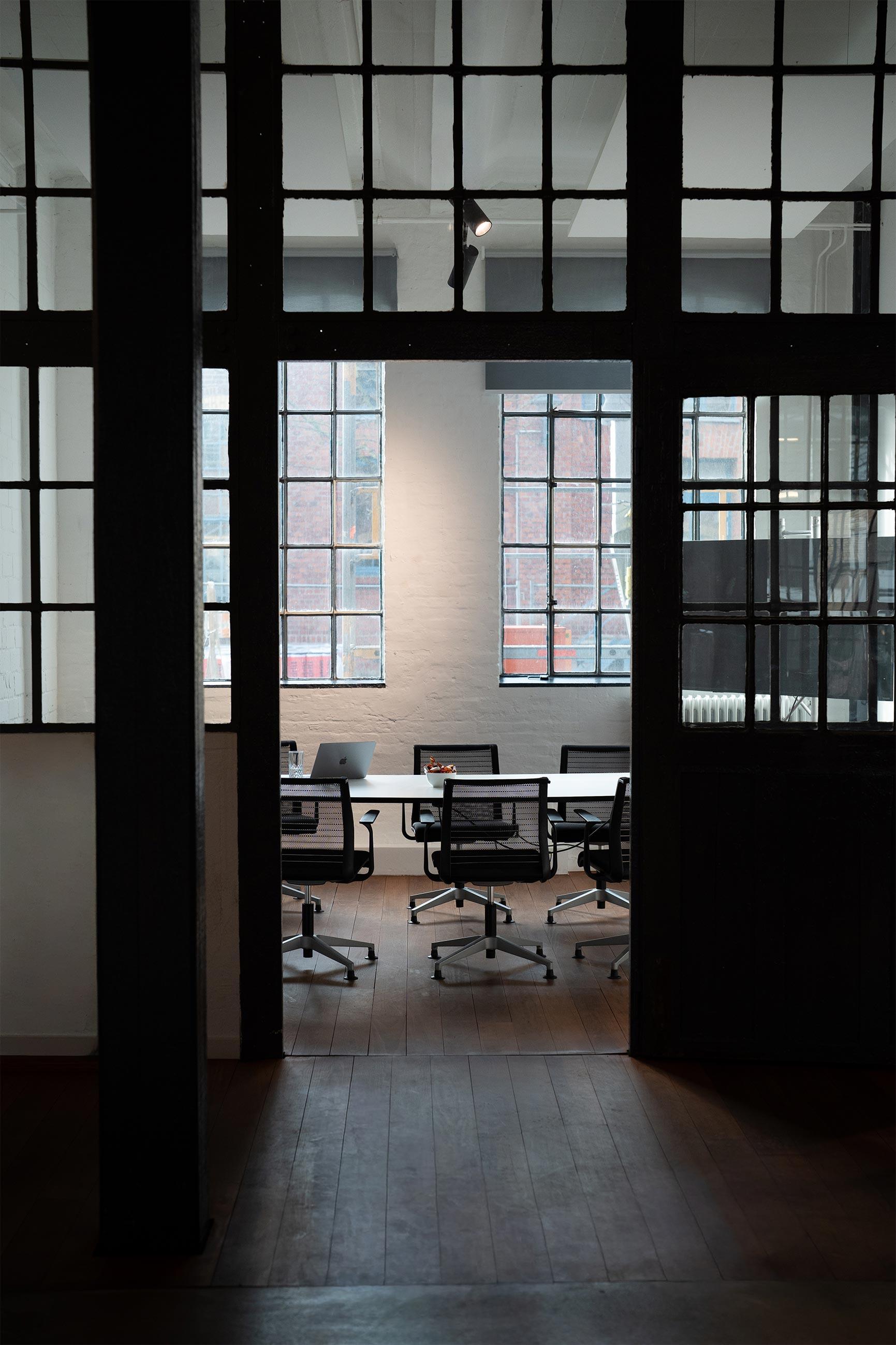ManyMinds Office